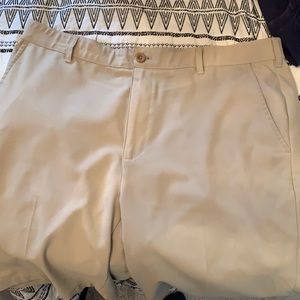 Izod men’s Khaki shorts, size 38